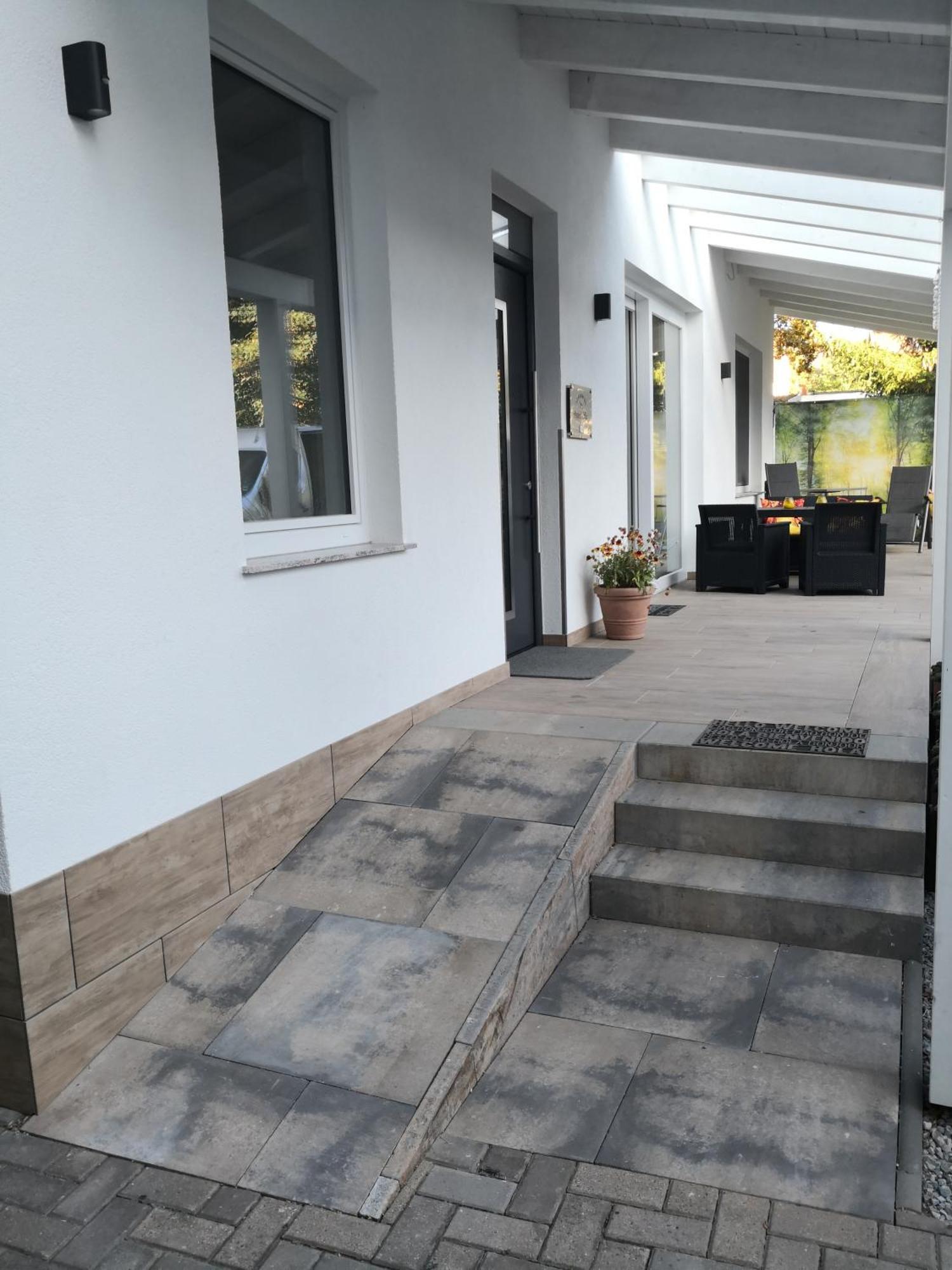 Auszeit Erfurt - Stilvoller Bungalow Mit Parkplatz - Zentrumsnah Extérieur photo