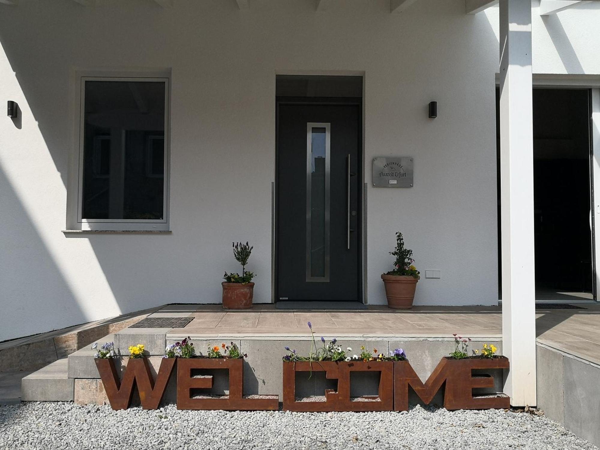 Auszeit Erfurt - Stilvoller Bungalow Mit Parkplatz - Zentrumsnah Extérieur photo