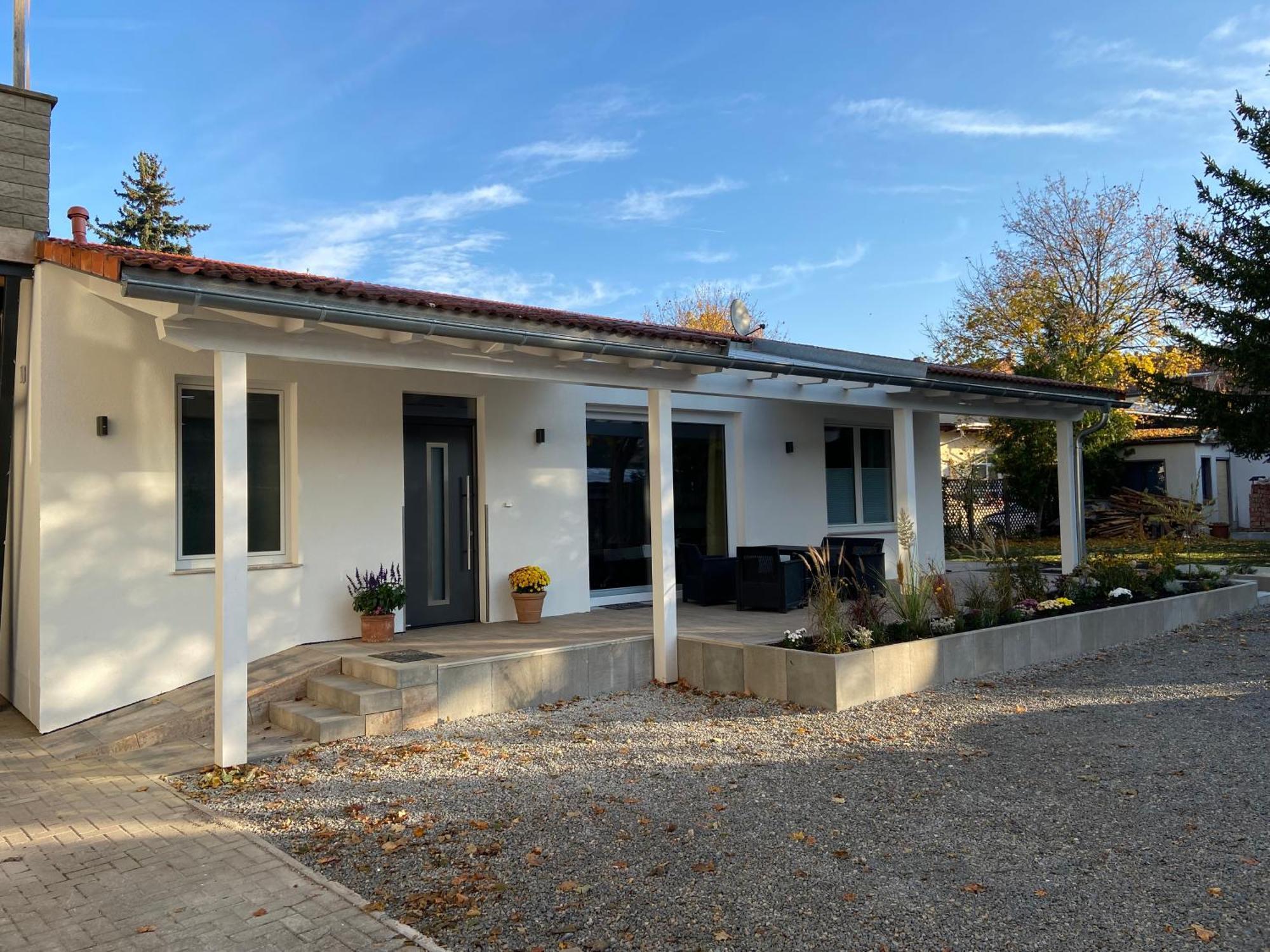 Auszeit Erfurt - Stilvoller Bungalow Mit Parkplatz - Zentrumsnah Extérieur photo