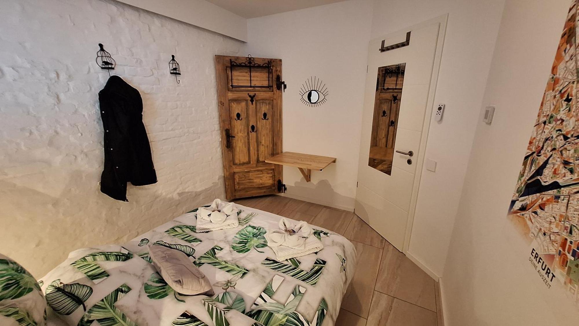 Auszeit Erfurt - Stilvoller Bungalow Mit Parkplatz - Zentrumsnah Extérieur photo